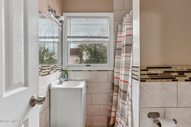 3155 Sterling Street, Toms River, NJ 08753