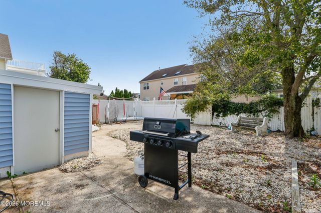 3155 Sterling Street, Toms River, NJ 08753