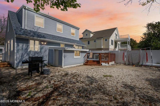3155 Sterling Street, Toms River, NJ 08753