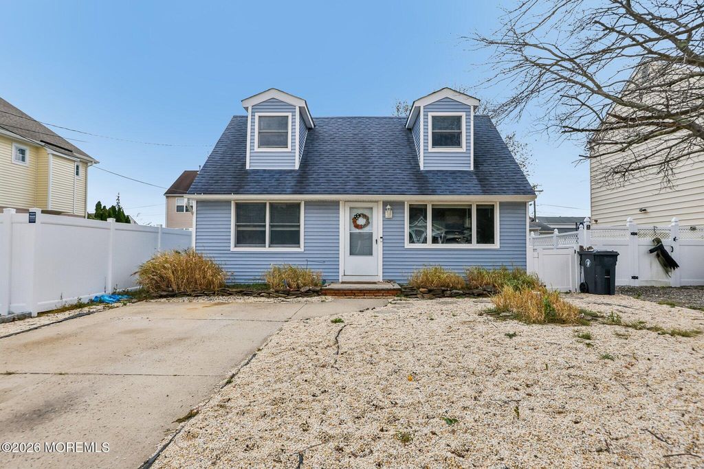 3155 Sterling Street, Toms River, NJ 08753