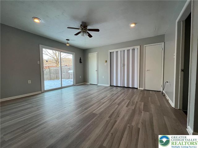 236 Vista Drive, Easton, PA 18042