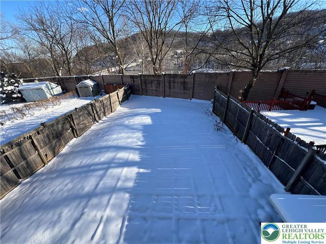 236 Vista Drive, Easton, PA 18042