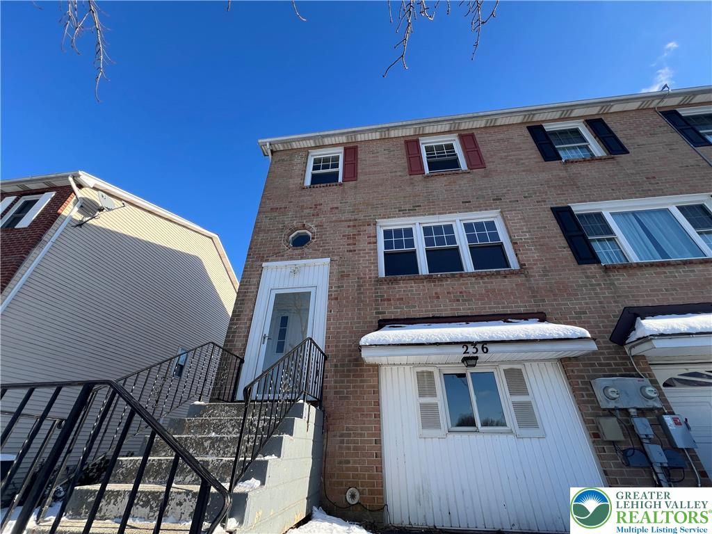 236 Vista Drive, Easton, PA 18042