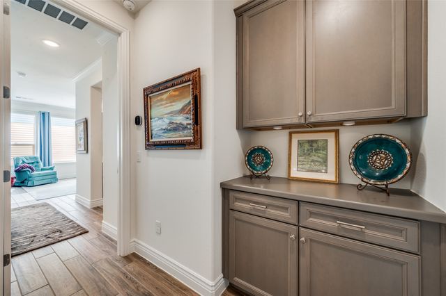 12201 Pepperidge Avenue, Denton, TX 76207