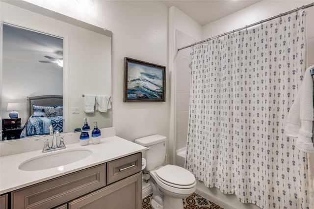 12201 Pepperidge Avenue, Denton, TX 76207