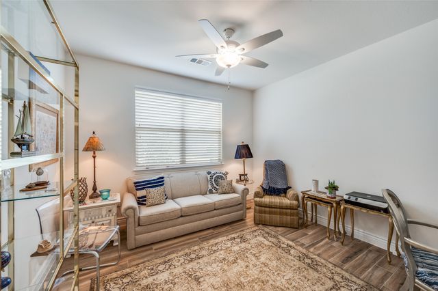 12201 Pepperidge Avenue, Denton, TX 76207