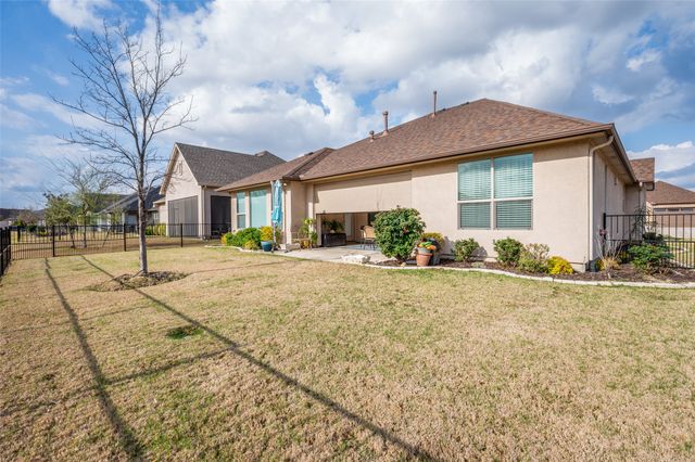 12201 Pepperidge Avenue, Denton, TX 76207