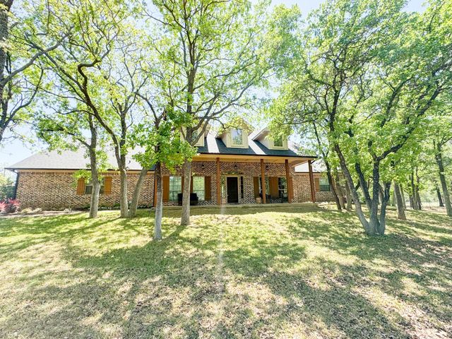 505 Spring Valley Road, Paradise, TX 76073
