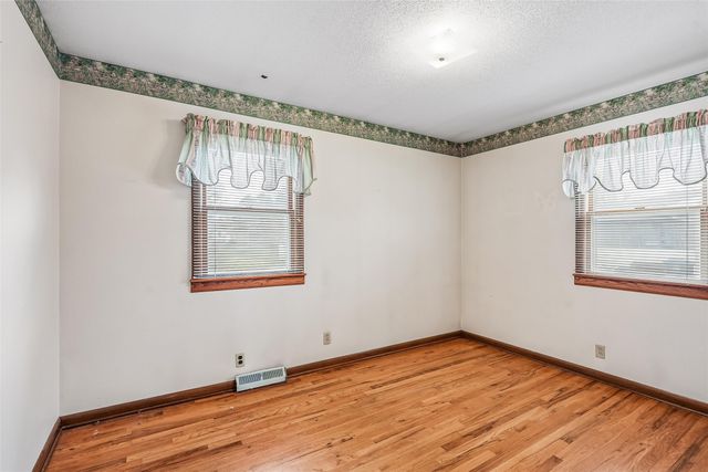 2113 Boyd Street, Des Moines, IA 50317