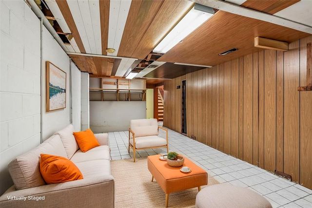 2113 Boyd Street, Des Moines, IA 50317