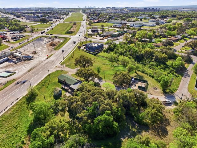 7019 Edgemere Place, Lake Worth, TX 76135