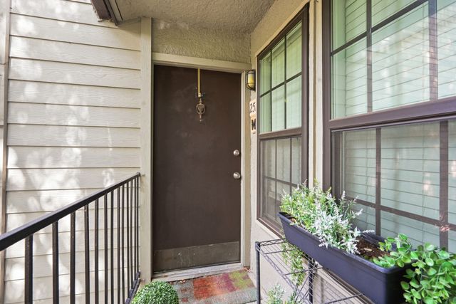 5335 Bent Tree Forest Drive 252, Dallas, TX 75248