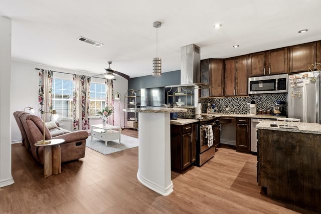 5335 Bent Tree Forest Drive 252, Dallas, TX 75248