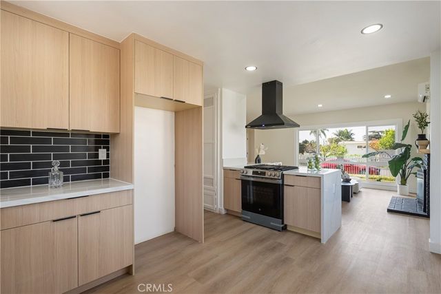 932 Shadydale, La Puente, CA 91744