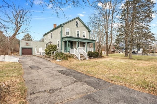 208 South Main St, Raynham, MA 02767