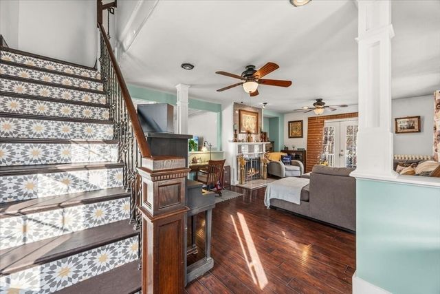 208 South Main St, Raynham, MA 02767