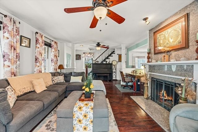 208 South Main St, Raynham, MA 02767