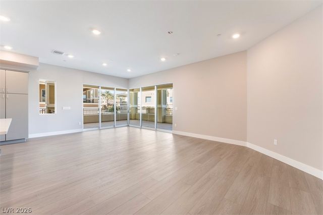 9128 Las Manaitas Avenue 201, Las Vegas, NV 89144