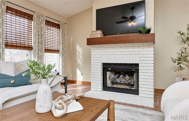 1102 Hampton Meadows Drive, O'fallon, MO 63368