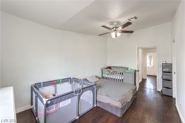 5330 East Charleston Boulevard 44, Las Vegas, NV 89142