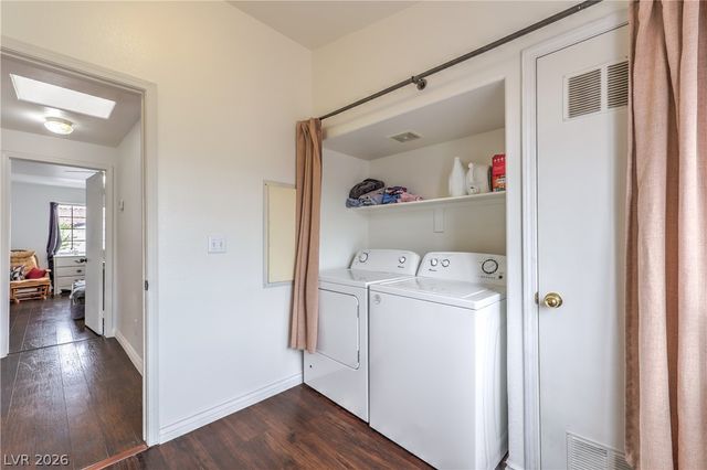 5330 East Charleston Boulevard 44, Las Vegas, NV 89142