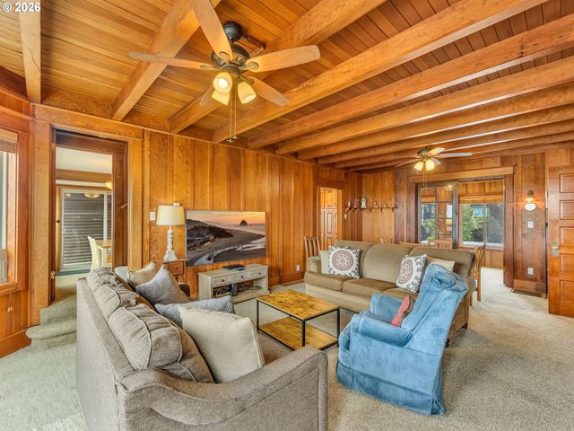 1221 S PROM, Seaside, OR 97138