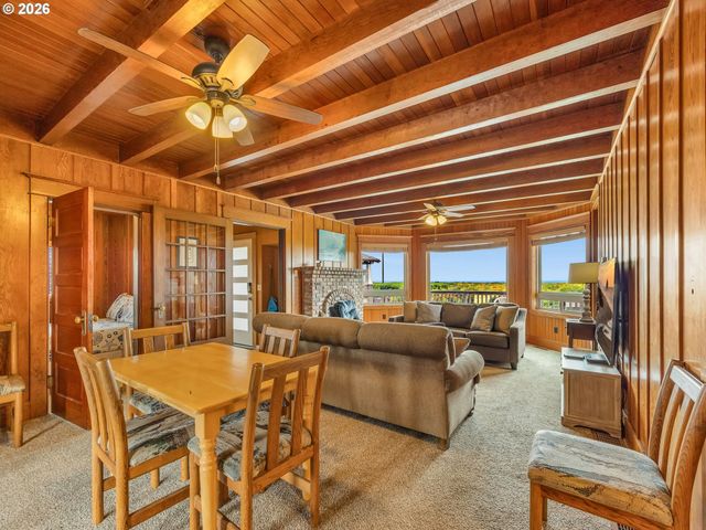 1221 S PROM, Seaside, OR 97138