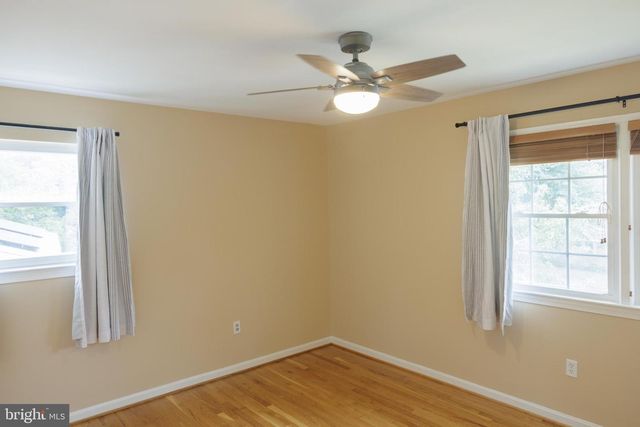 7740 CARRLEIGH PKWY, Springfield, VA 22152