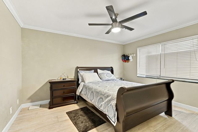 1402 The 12th Fairway, Wellington, FL 33414