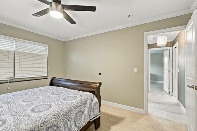 1402 The 12th Fairway, Wellington, FL 33414