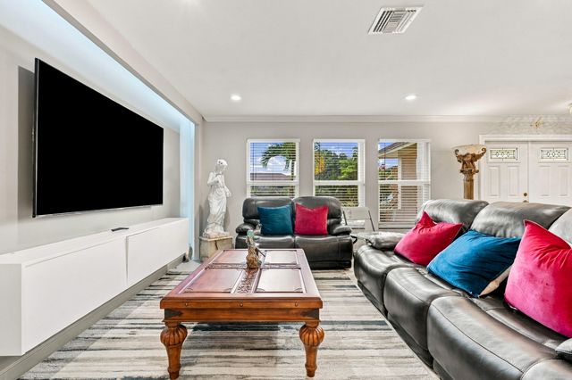 1402 The 12th Fairway, Wellington, FL 33414