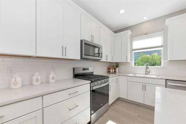 27061 PARADISE SHORES DRIVE, Englewood, FL 34223