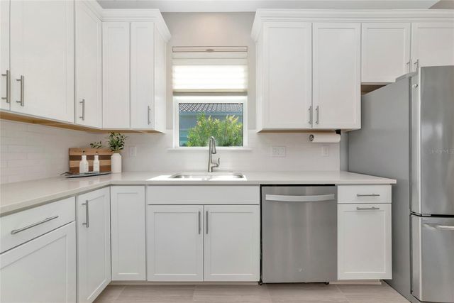 27061 PARADISE SHORES DRIVE, Englewood, FL 34223