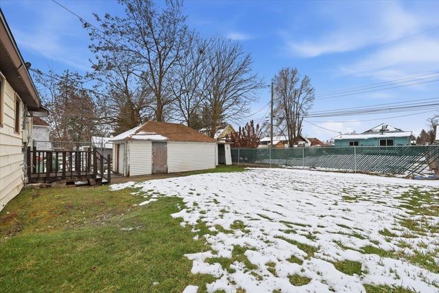 718 E Queen Ave, Spokane, WA 99207