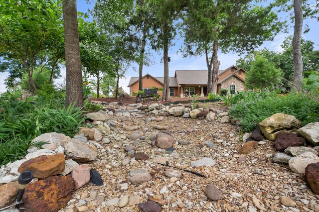 123 Clubhouse Drive, Corsicana, TX 75109