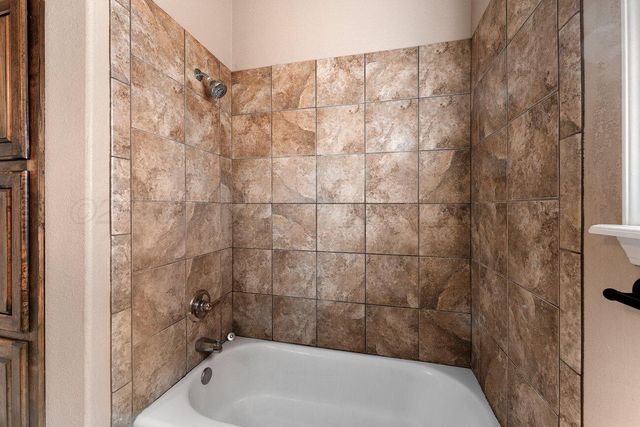 8406 VAIL Drive, Amarillo, TX 79118