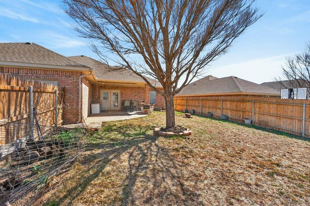 8406 VAIL Drive, Amarillo, TX 79118