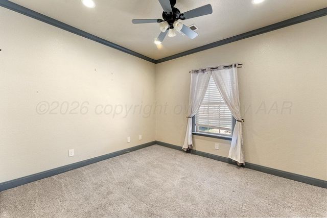 8406 VAIL Drive, Amarillo, TX 79118