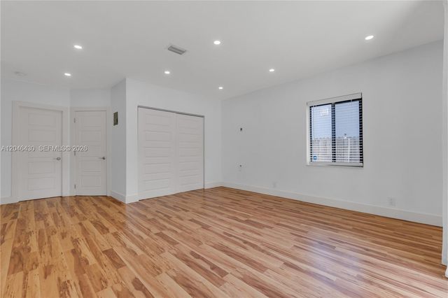 549 NE 12th Ave 1, Fort Lauderdale, FL 33301