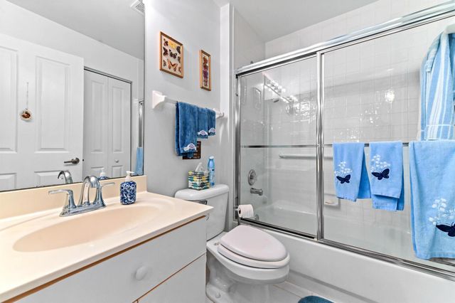 7717 Cedar Hurst Court, Lake Worth, FL 33467