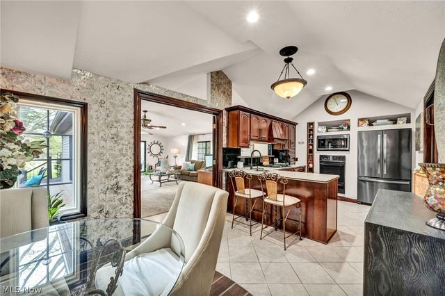 1361 Main Street, Lakemore, OH 44250