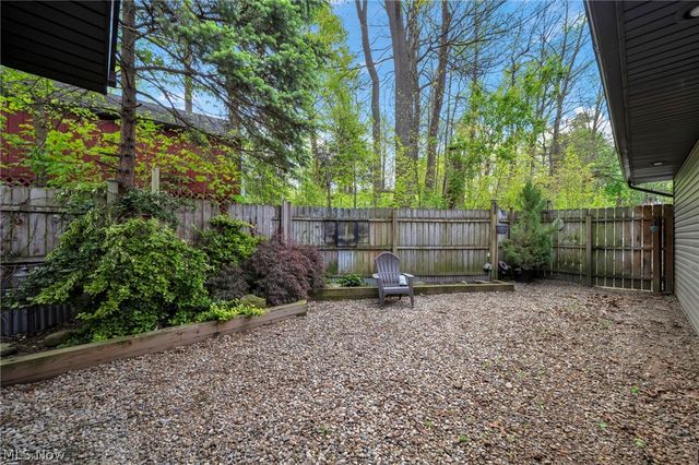 1361 Main Street, Lakemore, OH 44250