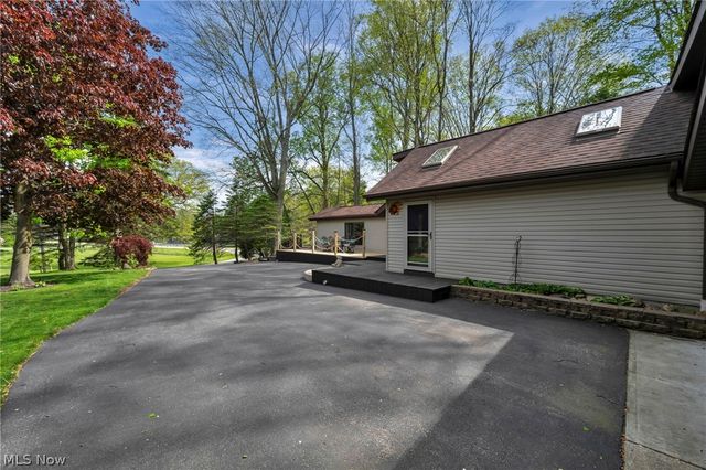 1361 Main Street, Lakemore, OH 44250