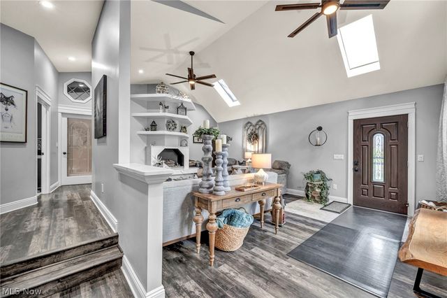 1361 Main Street, Lakemore, OH 44250