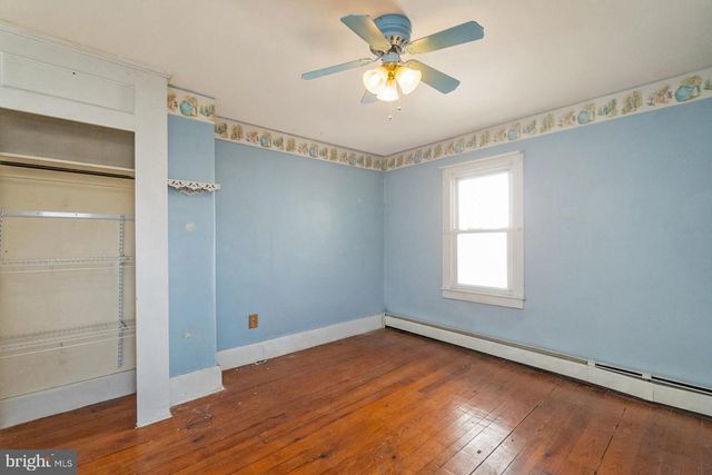 19 MARKET ST, Tamaqua, PA 18252