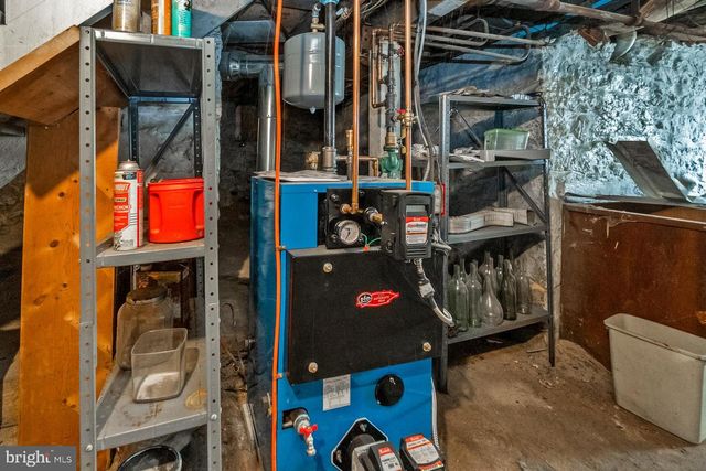 19 MARKET ST, Tamaqua, PA 18252