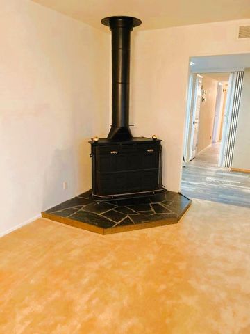 41493 Road 96, Dinuba, CA 93618