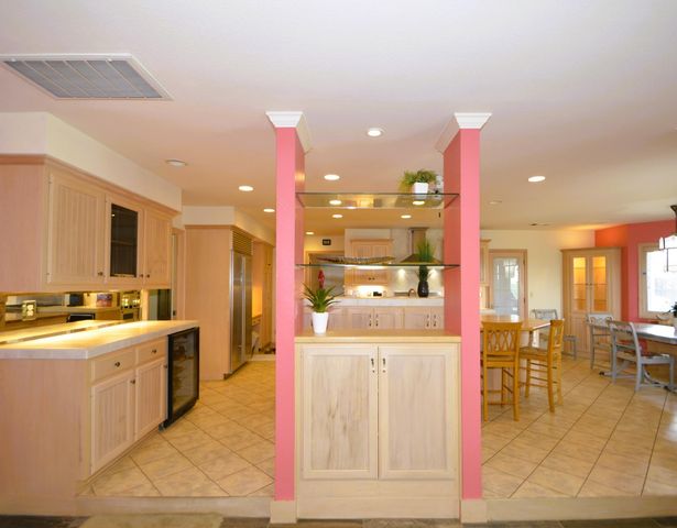 41493 Road 96, Dinuba, CA 93618