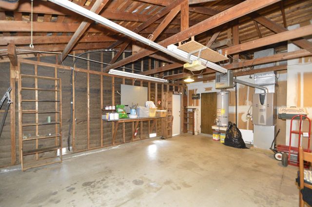 41493 Road 96, Dinuba, CA 93618