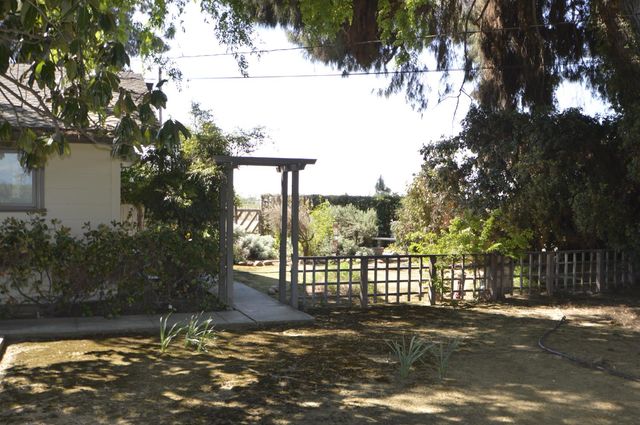 41493 Road 96, Dinuba, CA 93618